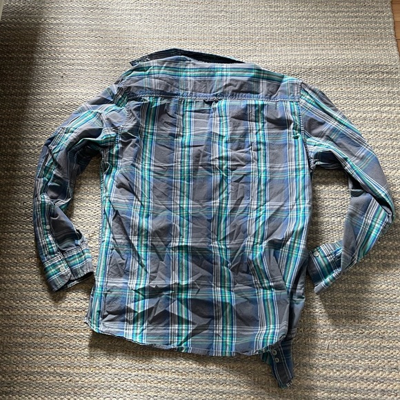 Urban Pipeline Men’s Gray Button Down - Picture 3 of 3